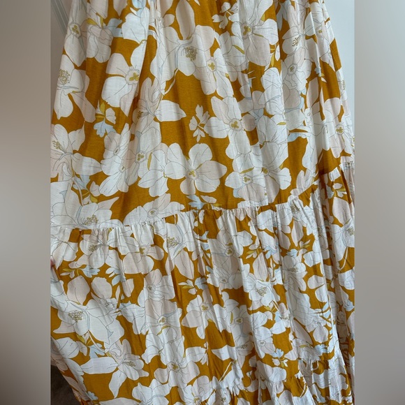 MON RENN Magnolia Midi Dress - Picture 3 of 9